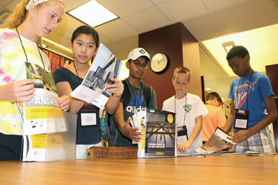 Photo of middle school students visiting MnDOT Library.