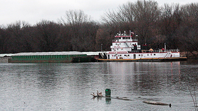 Photo of a towboat on Mississippi River.