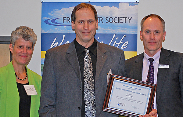 Curt Pape receiving  Environmental Leadership Award.