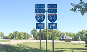 Photo of alternate I-94 signs.