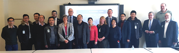 Visitors from China meet with MnDOT staff.